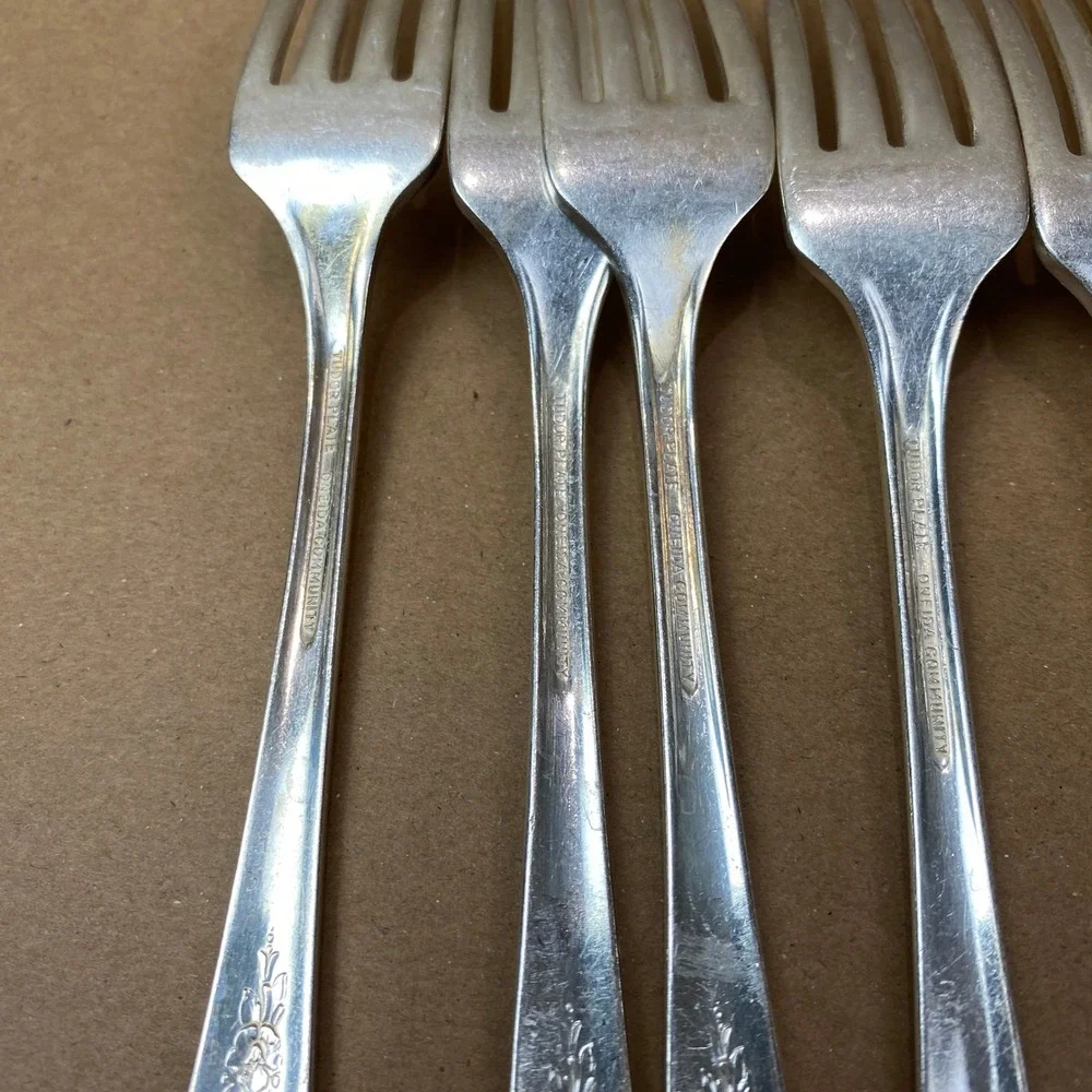 VTG 1941 Tudor Fantasy Silverware Set 58pc Service for 12 Floral Silverplate